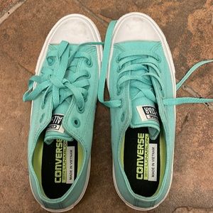 mint green low top converse